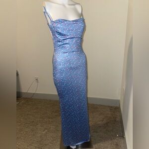 Chic Blue Floral Maxi Dress